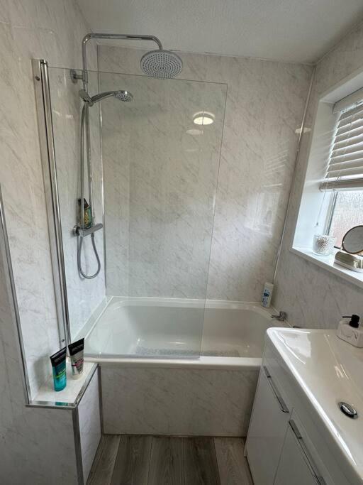 Mmc Serviced Holiday home