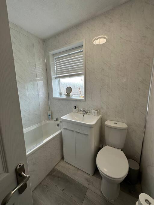 Mmc Serviced Leigh (Greater Manchester)